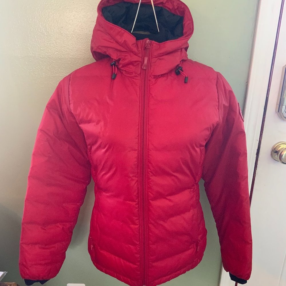 Red Canada Goose Puffer Hoody Jacket Women's